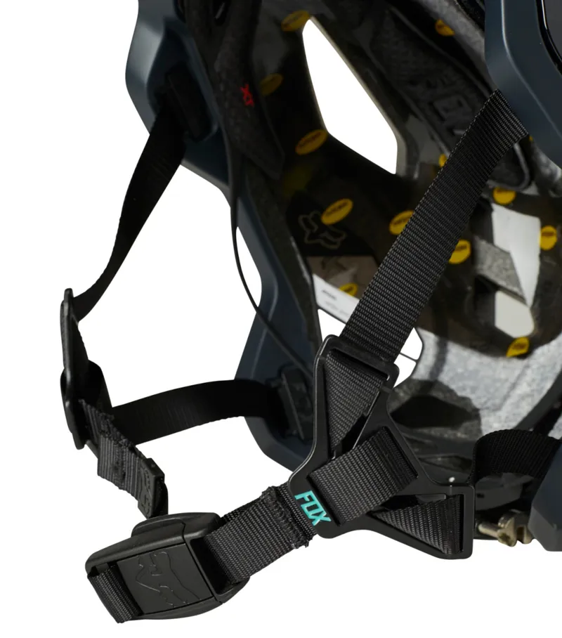 Fox Speedframe Pro Helmet in Teal-2