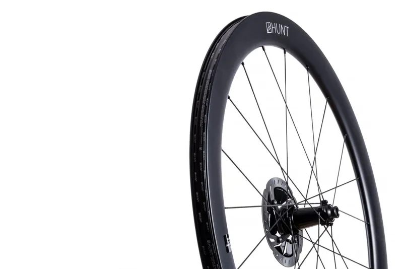 HUNT 4050 CARBON AERO DISC クリンチャー HUNT 4050 Carbon Aero Disc