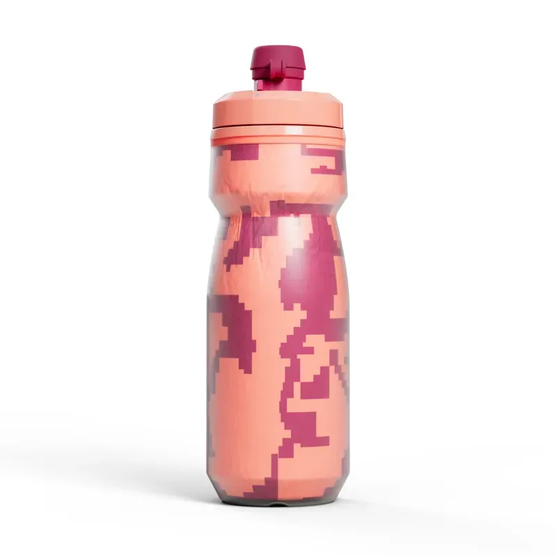 NI - Camelbak Podium Dirt Series Chill Bike Bottle 21oz in Berry Digi Camo-1