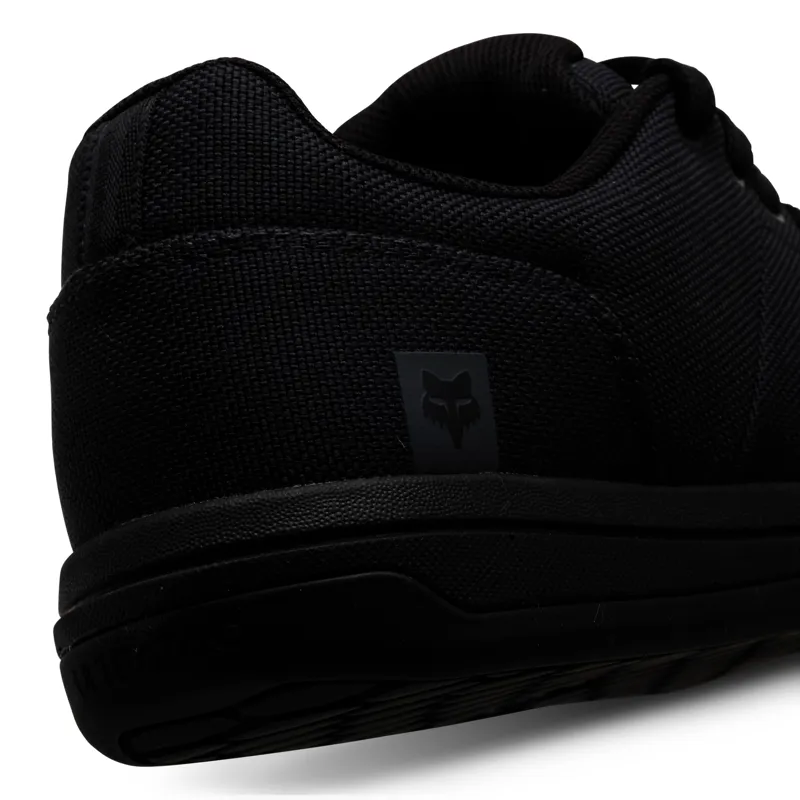 Fox Union Canvas Shoes in Black-8