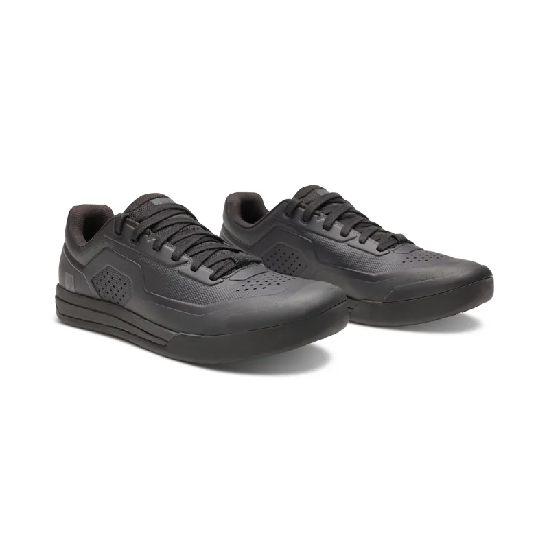 Fox Union Flat Shoe in Black-3