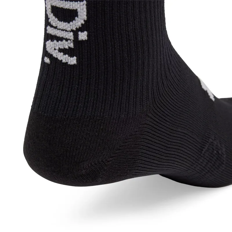 Fox Ranger Worldwide 8 Socks in Black-2