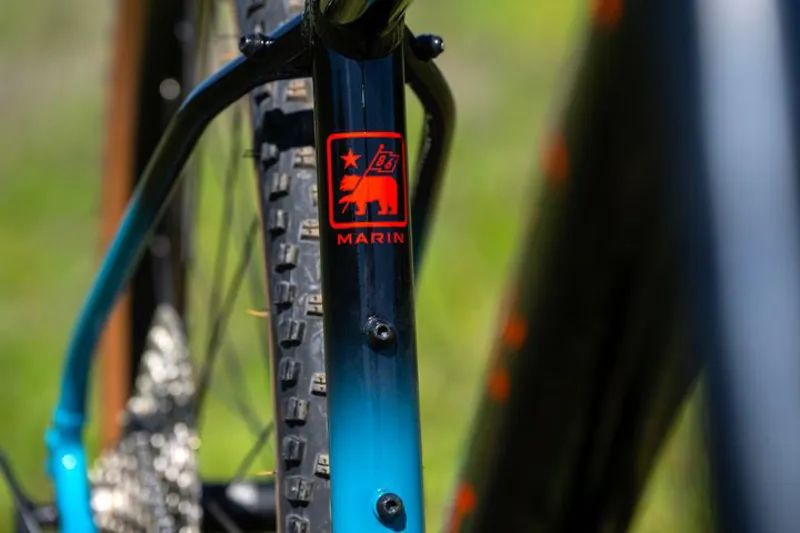 Marin Bobcat Trail 5 in Blue Black-5