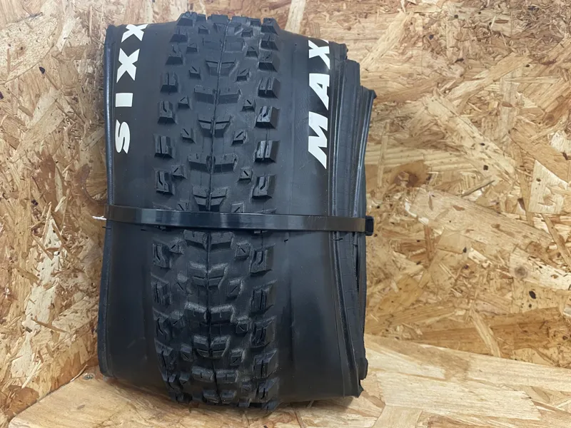 Maxxis Rekon Folding 3C Tyre-1