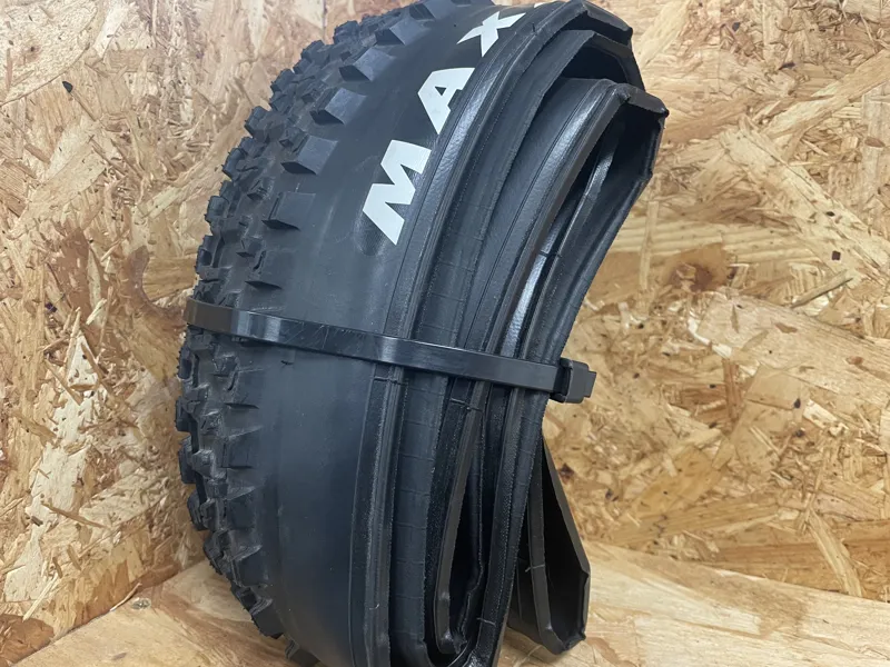 Maxxis Rekon Folding 3C Tyre-2
