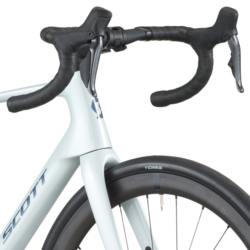Scott Addict 20 Road Bike in Cumulus White-6
