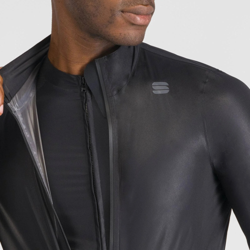 Sportful Aqua Light Jacket In Black-2