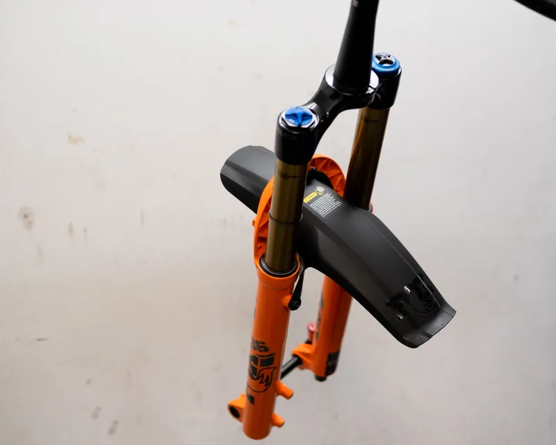FOX Fork 36 and 38 XL Mud Guard 2021-1