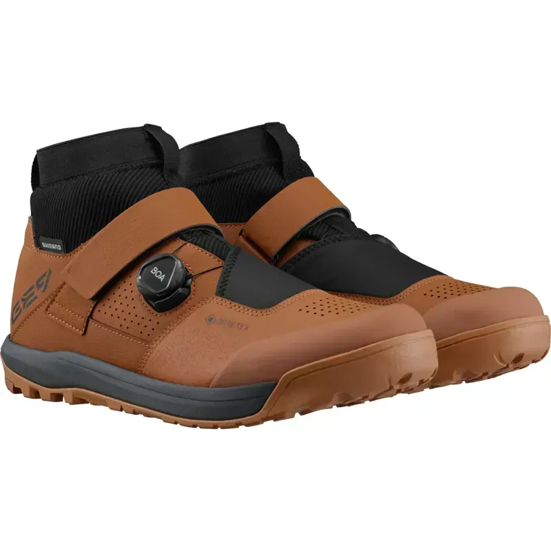 Shimano Clothing GE900 GORE-TEX Shoes in Brown-1