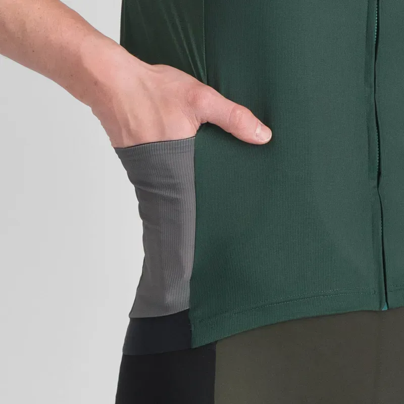 Sportful Supergiara 2 Logo Jersey in Oblivion Green-2